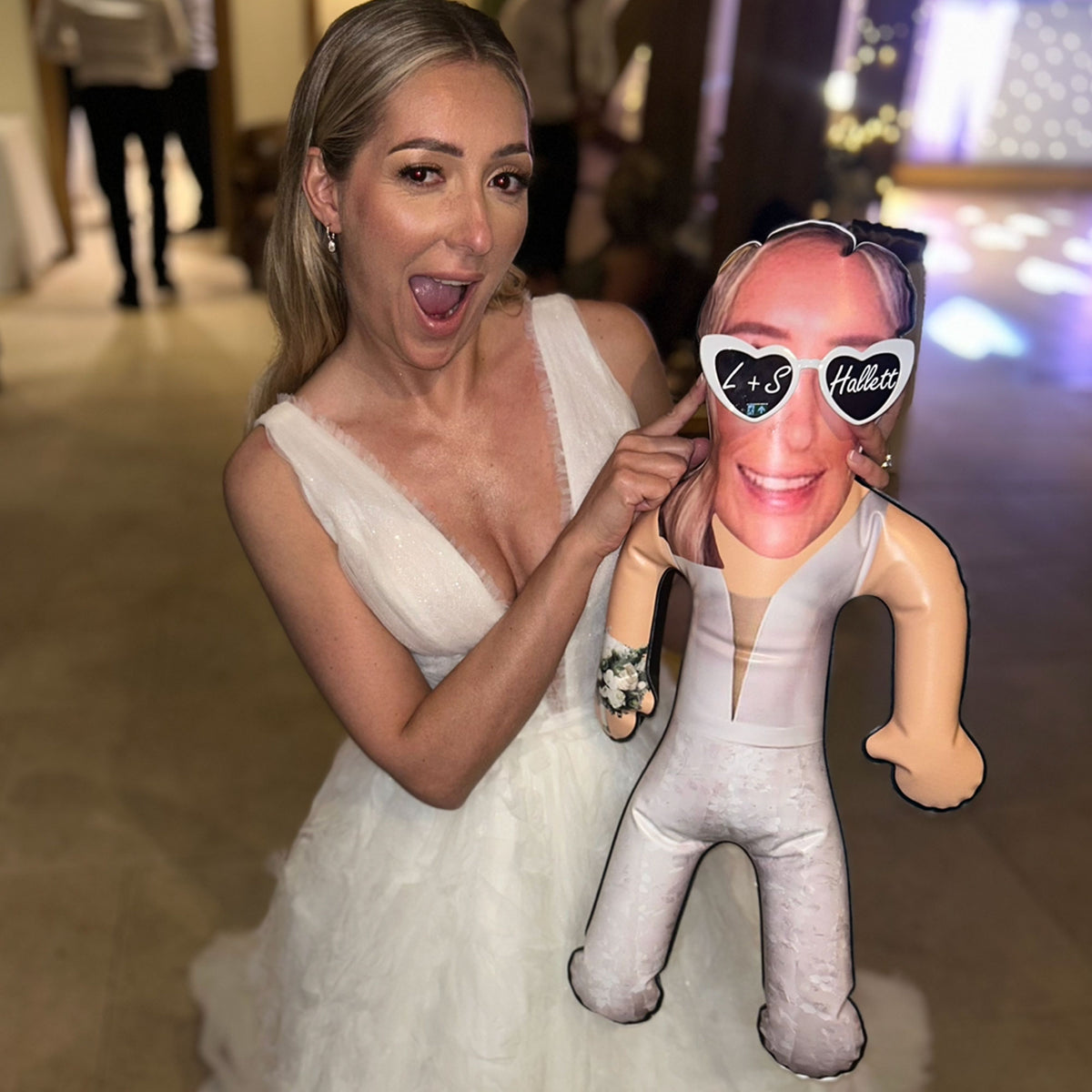 Bride Dress With V-Neck Plunging Neckline Blow Up Doll